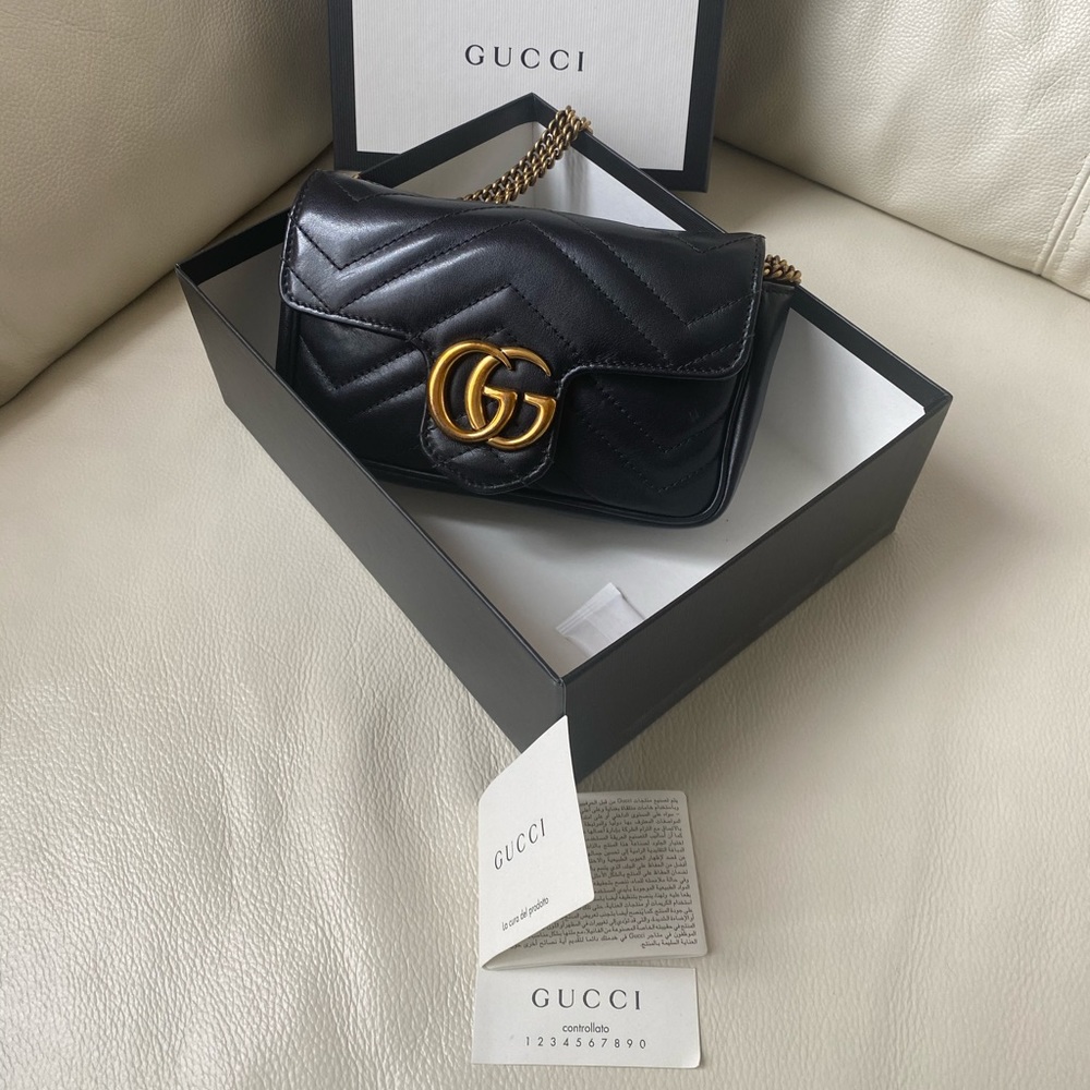 Gucci Marmont super mini bag